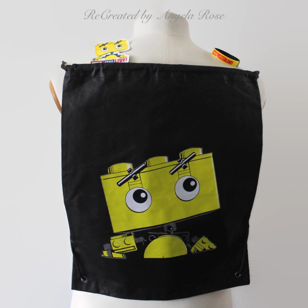 Brickfest Live Drawstring Bag